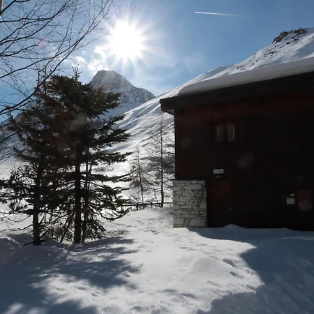 Rustique Chaleureux Avec Cheminee A - Fr-1-694-219 Val-dʼIsère